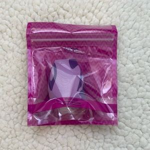 2/$20 🌈 NWT Tarte The Shaper Contouring Sponge
